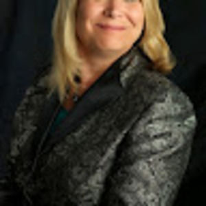 Meet your Posher, Tina
